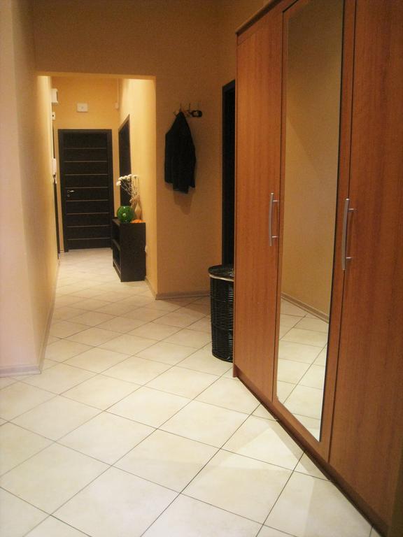 Elegance On A Budget - Rooms For Rent In Sofia Center Экстерьер фото